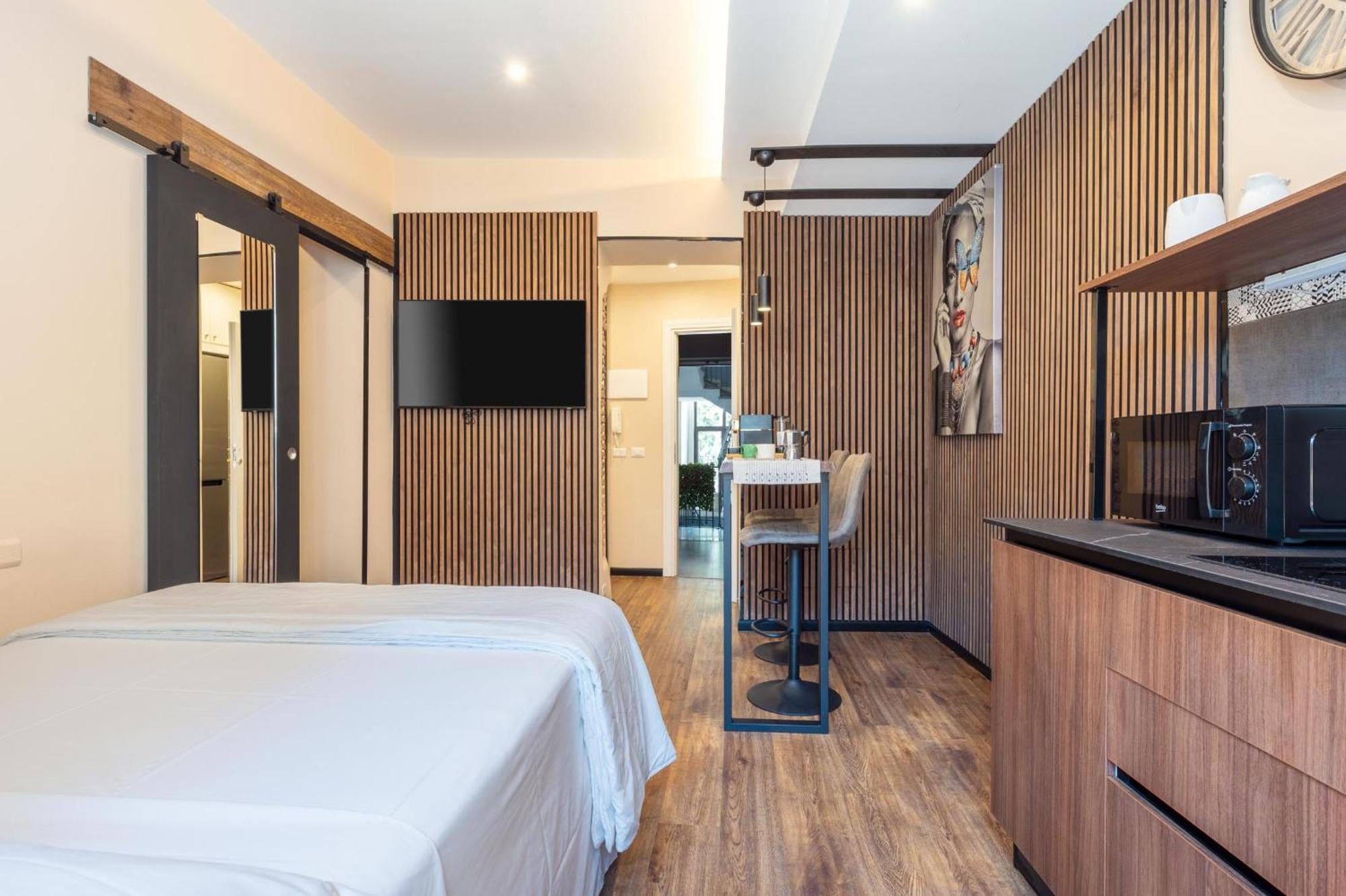 Terra Dell'Etna Apartment คาตาเนีย ภายนอก รูปภาพ